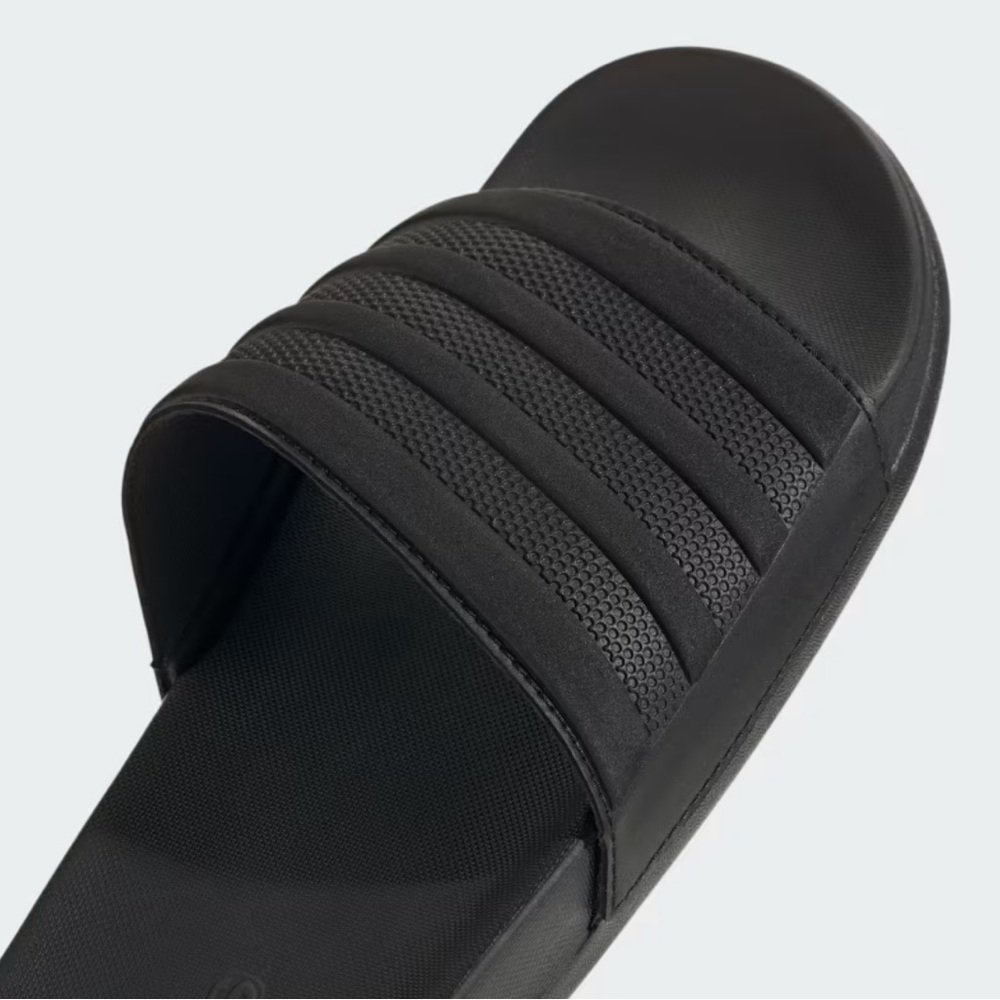Comfy Adidas Adilette Comfort Slides